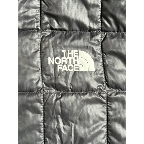The‎ North Face Thermoball Eco Jacket Men's Size Medium Black Full Zip Insulated